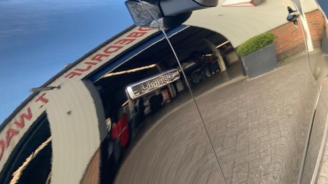 Renault CLIO 0.9 TCE 90PK LIMITED ESTATE 56.000KM