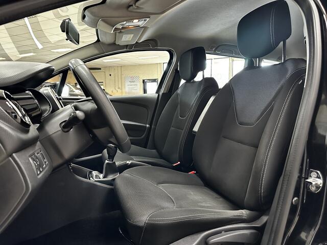 Renault CLIO Estate 0.9 TCe Zen/ Trekhaak/ DAB+/ Apple + Android/ Navi/ Airco/ Cruise/ Elek. pakket/ Isofix/ Bluetooth/ Multi. Stuur/ Dakrails/ LED Dagrijverl.