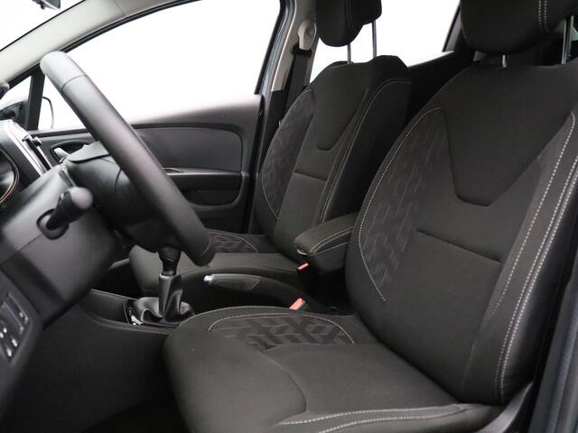 Renault CLIO TCe Limited Airco | Cruise | Carplay | Navi | Parkeersens. achter