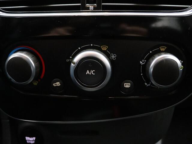 Renault CLIO TCe Limited Airco | Cruise | Carplay | Navi | Parkeersens. achter