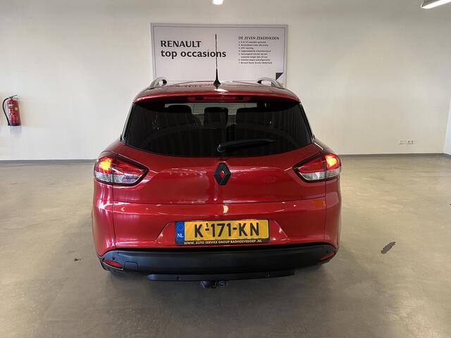 Renault CLIO Estate 0.9 TCe Limited AFNEEMBARE TREKHAAK / NAVIGATIE / AIRCO / CRUISE CONTROLE.