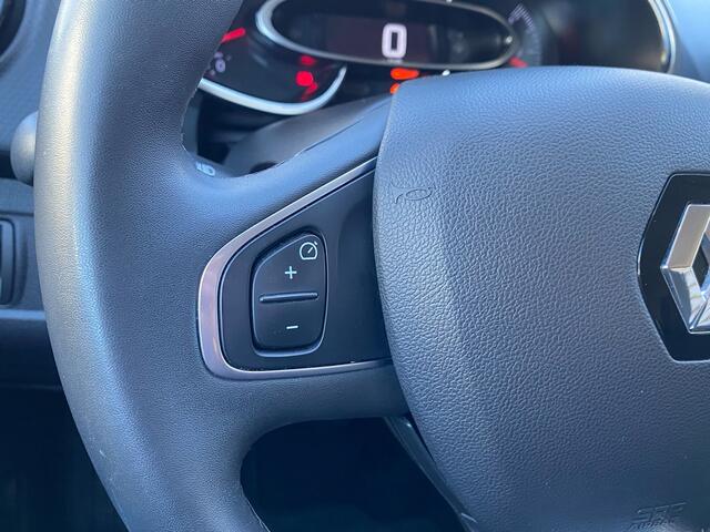 Renault CLIO Estate 0.9 TCe Limited met 52253 Km!! | Cruise Control | Navi | Airco | PDC Achter | Ndl Auto! | RIJKLAARPRIJS INCL 12 MAANDEN GARANTIE EN BEURT