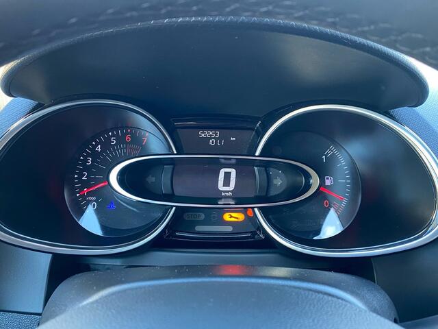 Renault CLIO Estate 0.9 TCe Limited met 52253 Km!! | Cruise Control | Navi | Airco | PDC Achter | Ndl Auto! | RIJKLAARPRIJS INCL 12 MAANDEN GARANTIE EN BEURT