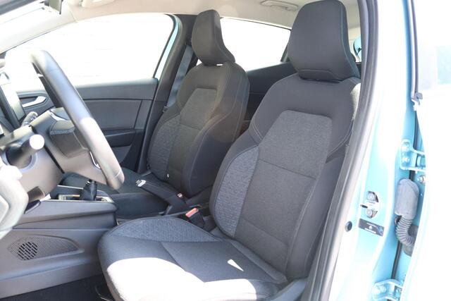 Renault CLIO 1.0 TCe 100 Zen | Parkeersensoren | Navigatie via Apple CarPlay / Android Auto | Cruise Control | DAB+