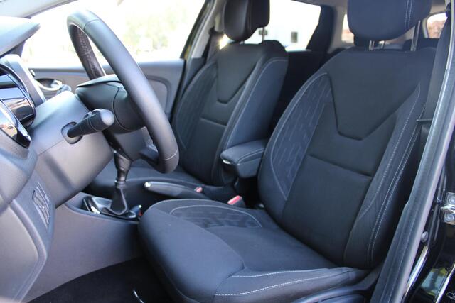 Renault CLIO Estate 0.9 TCe Limited | NAVIGATIE | AIRCONDITIONING | PARKEERSENSOREN | CRUISE CONTROL | BLUETOOTH