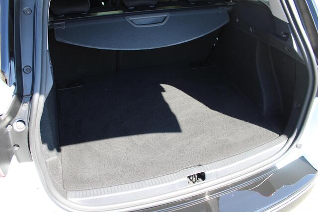 Renault CLIO Estate 0.9 TCe Limited | NAVIGATIE | PARKEERSENSOREN | AIRCONDITIONING | CRUISE CONTROL | APPLE CARPLAY
