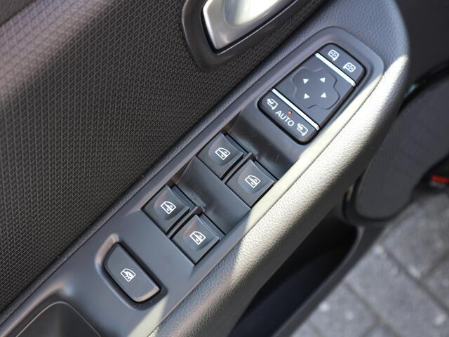 Renault CLIO 0.9 TCe Intens 51977 KM LED VOL OPTIES