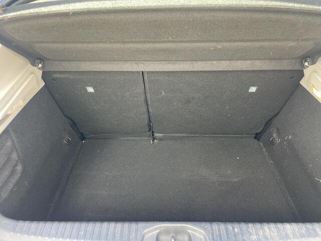 Renault CLIO 1.0 TCe Intens
