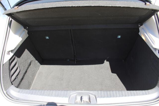 Renault CLIO 1.0 TCe Intens