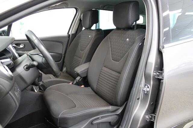 Renault CLIO Estate 0.9 TCe Limited