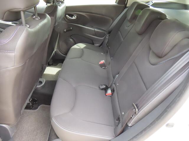 Renault CLIO Estate 0.9 TCe Expression*Navi*Airco*