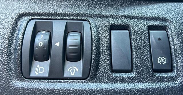 Renault CLIO 0.9 TCe Limited l Navigatie l Cruise Control l Lichtmetaal l NAP