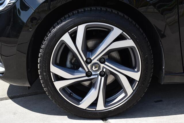 Renault CLIO TCe 130 EDC R.S. Line | AUTOMAAT | 360 CAMERA | NAVI | BOSE | LEDER | STOELVERWARMING | CRUISE CONTROL | ALL-SEASONBANDEN | CLIMATE CONTROL | PDC | LMV