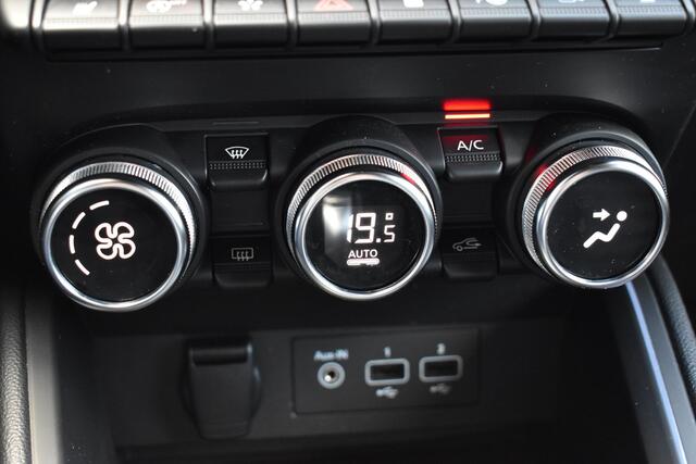 Renault CLIO TCe 130 EDC R.S. Line | AUTOMAAT | 360 CAMERA | NAVI | BOSE | LEDER | STOELVERWARMING | CRUISE CONTROL | ALL-SEASONBANDEN | CLIMATE CONTROL | PDC | LMV