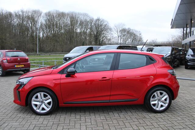 Renault CLIO 1.0 TCe 90pk Evolution - LED - Carplay - DAB - Parkeersensoren - Rijklaar