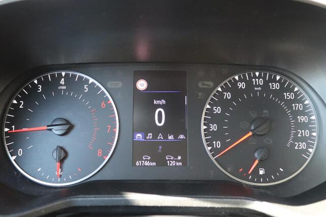Renault CLIO 1.0 TCe 100 Zen | Trekhaak | Navigatie | Parkeersensoren |