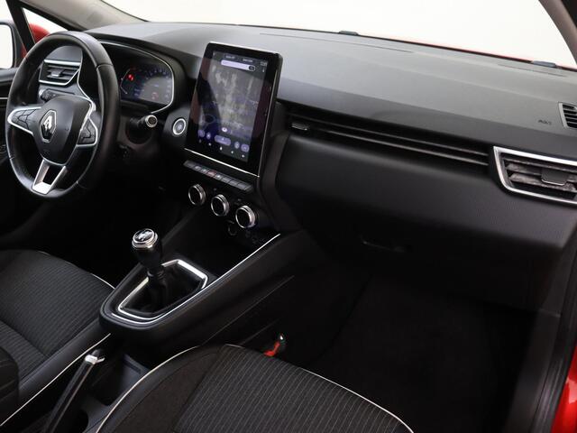 Renault CLIO 1.0 TCe 100Pk Intens | Navigatie met Groot Scherm | Cruise Control | Apple & Android Carplay | Parkeersensoren & Camera | Climate Control | Bluetooth | Lichtmetalen Velgen | Armsteun Voor |