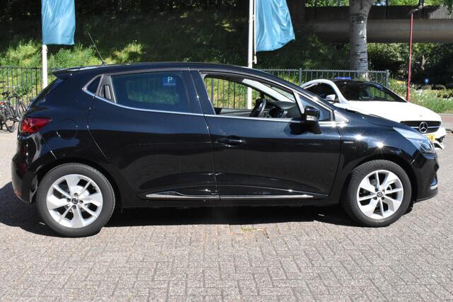 Renault CLIO 0.9 TCe Limited Airco | Navigatie | 100% Onderhouden 12 mnd BOVAG garantie Whatsapp 06-53188999