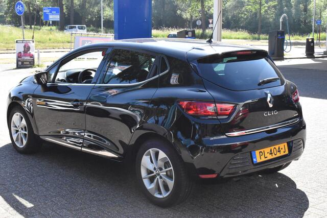 Renault CLIO 0.9 TCe Limited Airco | Navigatie | 100% Onderhouden 12 mnd BOVAG garantie Whatsapp 06-53188999