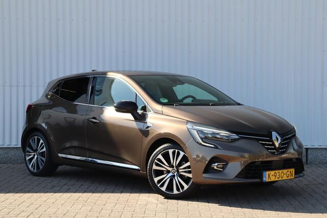 Renault CLIO 1.6 E-Tech Hybrid 140 Initiale Paris | Bose | Leder | Stoel-/Stuurverwarming | Navigatie | Cruise Control | Camera