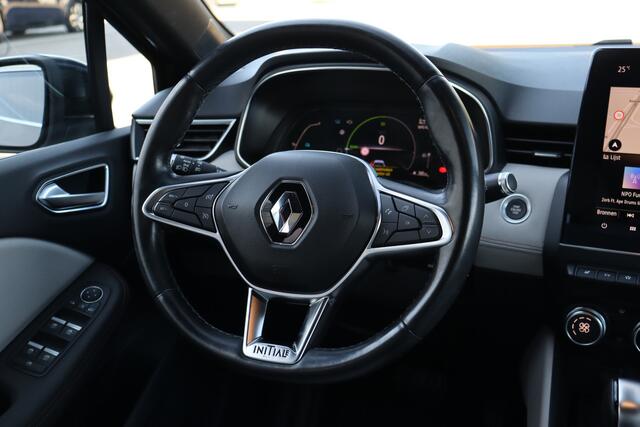 Renault CLIO 1.6 E-Tech Hybrid 140 Initiale Paris | Bose | Leder | Stoel-/Stuurverwarming | Navigatie | Cruise Control | Camera