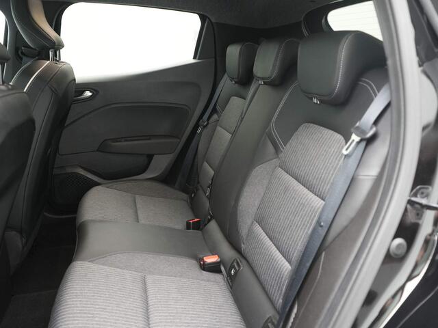 Renault CLIO 1.6 E-Tech Hybrid 145 Techno - RIJKLAARPRIJS - Eerste Eigenaar - Automaat - All seasonbanden - Achteruitrijcamera - Navigatie