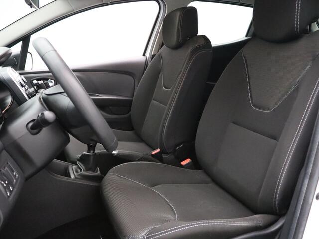Renault CLIO 90pk TCe Life Airco | Radio | Cruise | Trekhaak