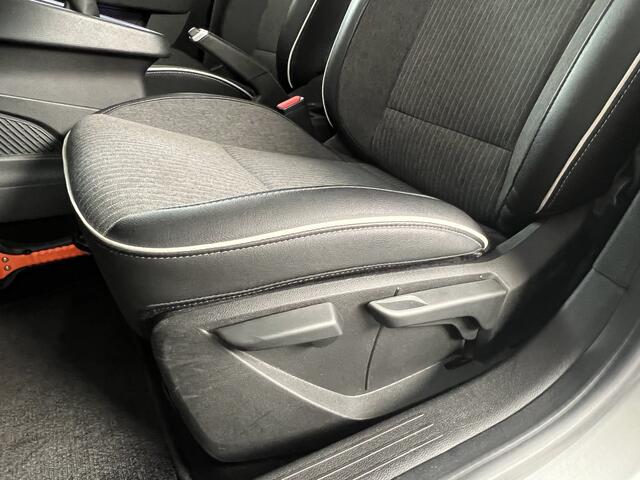 Renault CLIO 1.0 TCe Intens 101 PK Navi / PDC / LED / LM Velgen / Cruise & Climate Control