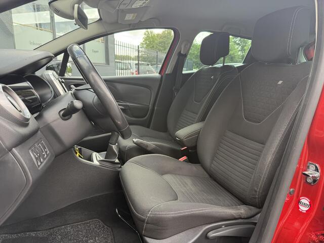 Renault CLIO 0.9 TCe Eco2 Limited Navi,Clima,Cruise,PDC,Camera,Bluetooth,Nieuwe Distributie,Lm velgen,Elek ramen,N.A.P,Nieuwe APK bij Aflevering
