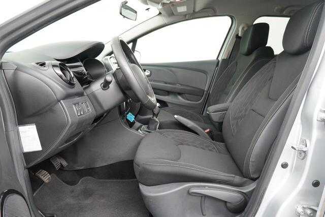 Renault CLIO Estate BWJ 2020 | 0.9 TCe 90PK Limited | AIRCO | NAVI | CARPLAY | PDC | LICHTMETAAL | CRUISE |