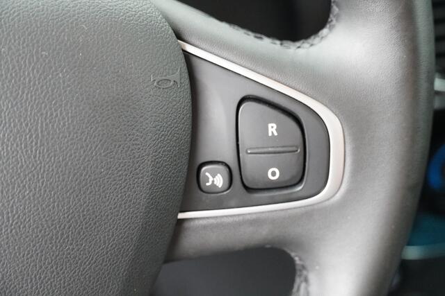 Renault CLIO Estate BWJ 2020 | 0.9 TCe 90PK Limited | AIRCO | NAVI | CARPLAY | PDC | LICHTMETAAL | CRUISE |
