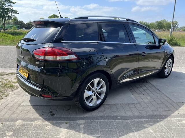 Renault CLIO Estate 1.5 dCi Ecoleader Limited / 16'' LMV / PDC. Achter / Armsteun / Cruise / Airco /