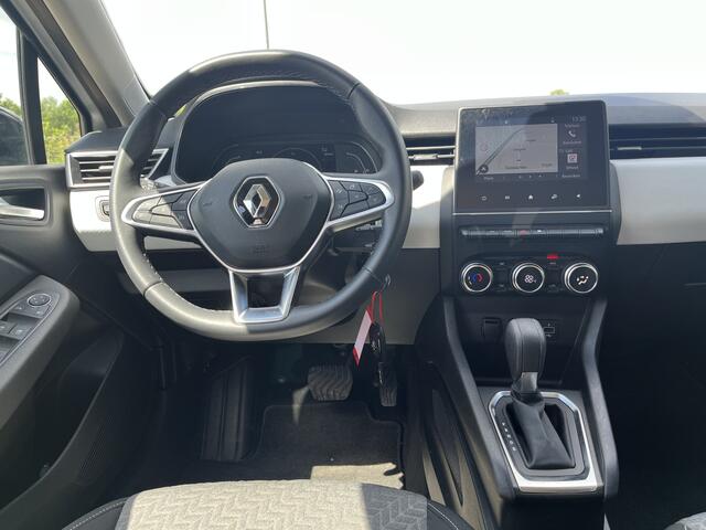 Renault CLIO 1.6 E-Tech Hybrid 145 / Automaat / Apple Carplay - Android Auto / PDC V+A / Airco / Navi / LED /