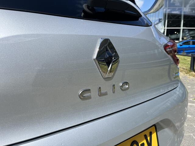 Renault CLIO 1.6 E-Tech Hybrid 145 / Automaat / Apple Carplay - Android Auto / PDC V+A / Airco / Navi / LED /