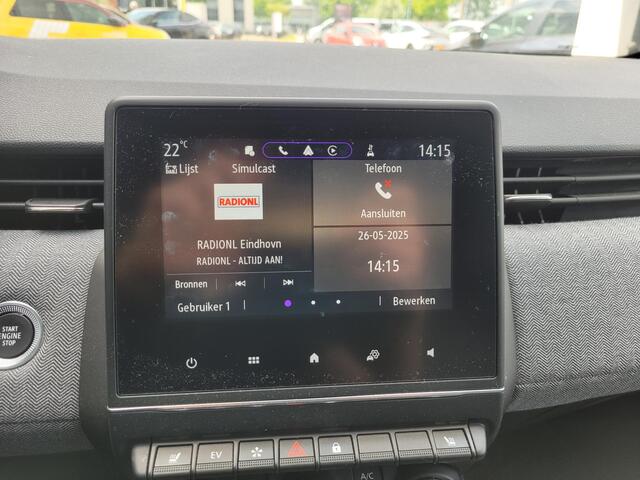 Renault CLIO 1.6 E-Tech Full Hybrid 145 techno