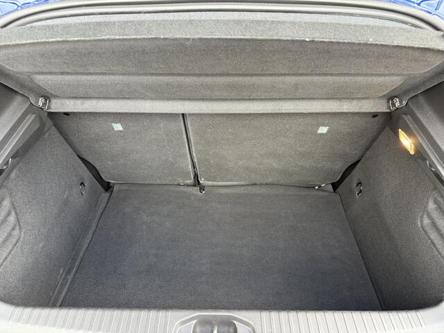 Renault CLIO fase2 Techno Tce 90 | adaptieve cruise | dodehoek | grootscherm Easylink | tijdelijk gratis Top Afleverpakket twv Eur 695