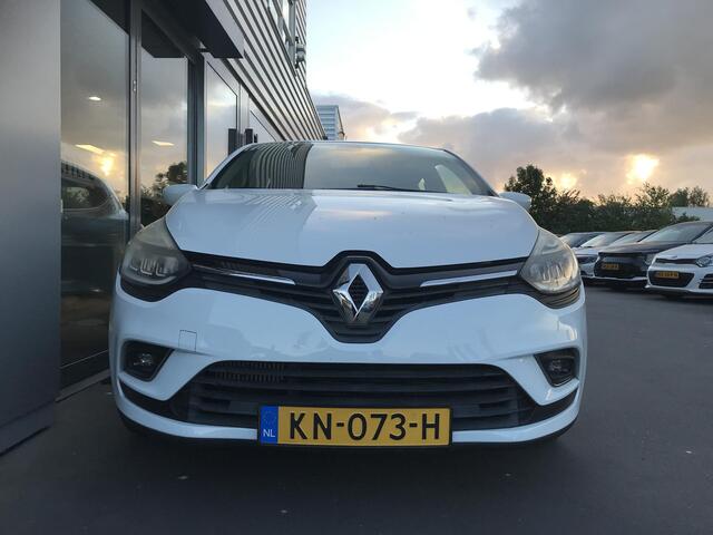 Renault CLIO 1.2 TCe Intens Automaat Zeer lage km!