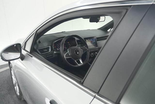 Renault CLIO TCe 100 Intens | Parkeersensoren | Apple Carplay | Climate Control