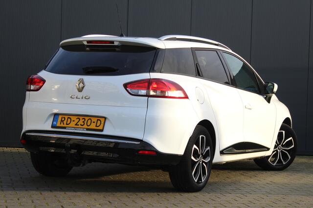 Renault CLIO Estate 0.9 TCe Zen | incl. 12 maanden garantie | Airco | Navigatie | Cruise control | Trekhaak | Parkeersensoren achter | 16" lichtmetalen velgen | Isofix | Automatisch inklapbare spiegels | 1ste eigenaar! |