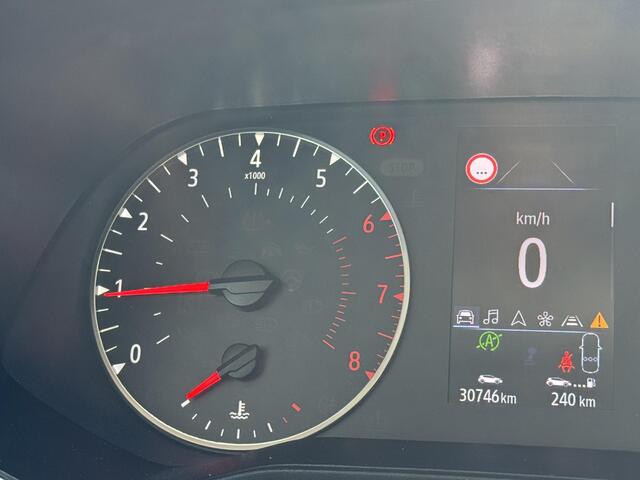 Renault CLIO 1.0 TCe Zen TREKHAAK / 1E EIGENAAR / PARKEERSENSOREN ACHTER / LANE ASSIST / LICHTMETAAL /