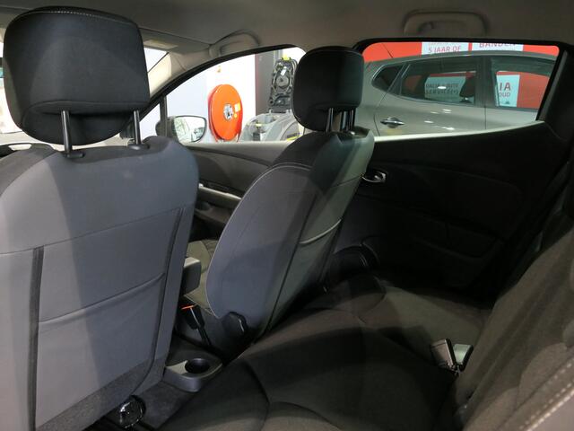 Renault CLIO 0.9 TCe Limited - Navi, sensor achter, cruise