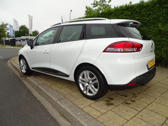 Renault CLIO 0.9 TCE ZEN Estate -116854 Km-Navi-Blth-Cruise-Media