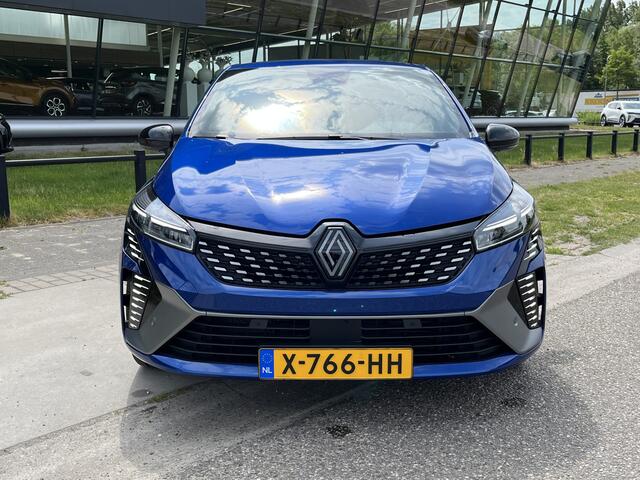 Renault CLIO 1.6 E-Tech Full Hybrid esprit Alpine / 145 PK / Trekhaak / Apple Carplay - Android Auto / Stoelverw.+ Stuurverw. / Camera / 17'' LMV /