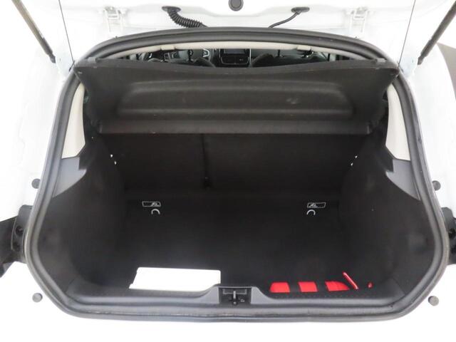 Renault CLIO 0.9 TCe Limited