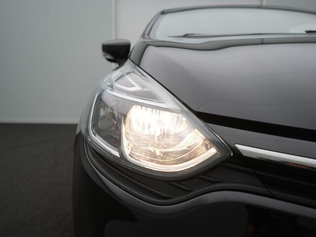 Renault CLIO TCe 90 Limited - RIJKLAARPRIJS - All Seasonbanden