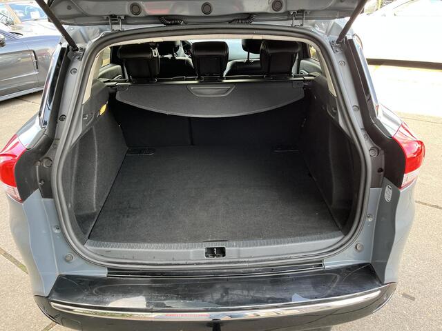 Renault CLIO Estate 0.9 TCe Intens