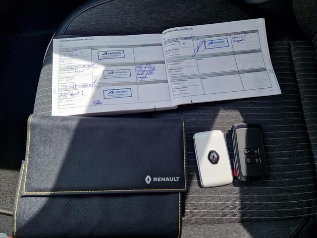 Renault CLIO 1.0 TCe Bi-Fuel Intens / 1e Eigenaar / Dealer Onderhouden / Apple Carplay & Android Auto / Climate Control / Parkeersensoren /