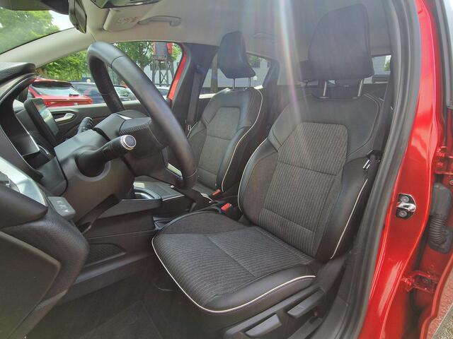 Renault CLIO 1.0 TCe Bi-Fuel Intens / 1e Eigenaar / Dealer Onderhouden / Apple Carplay & Android Auto / Climate Control / Parkeersensoren /
