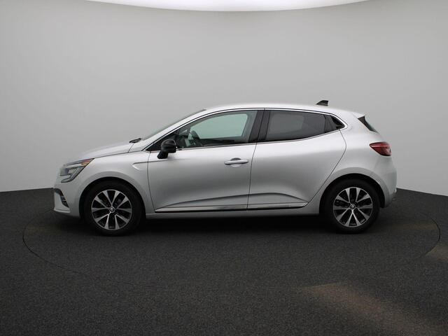 Renault CLIO 1.0 TCe 90Pk Techno | Navigatie | Climate Control | Cruise Control | Parkeersensoren incl. Camera | Apple Carplay/Android Auto | Lichtmetalen Velgen |