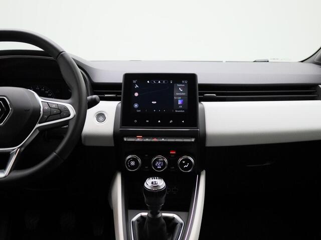 Renault CLIO 1.0 TCe 90Pk Techno | Navigatie | Climate Control | Cruise Control | Parkeersensoren incl. Camera | Apple Carplay/Android Auto | Lichtmetalen Velgen |